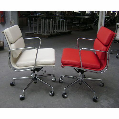 Eames Low Back Softpad Chair